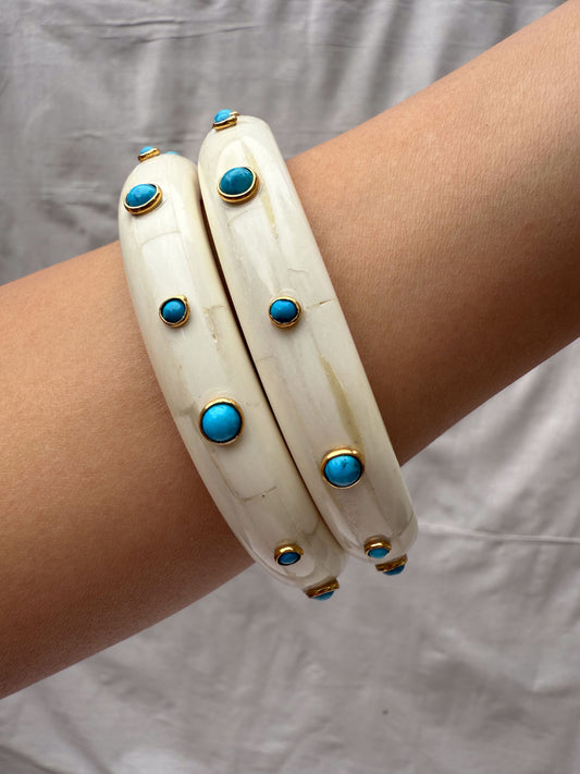 1970's Bone Turquoise Chunky Bangles
