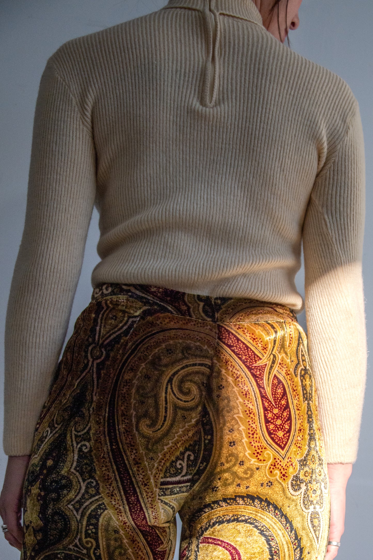 1970's Mock Cream Neck