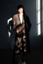 Load image into Gallery viewer, 1980&#39;s Gingham Knitted Long Coat